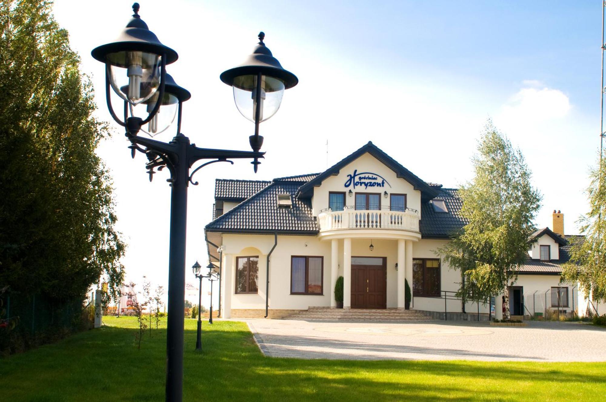Hotel Gosciniec Horyzont Zemborzyce Tereszynskie Экстерьер фото